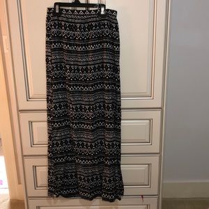 Tribal print maxi skirt